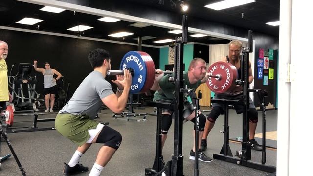 573 lb (260 kg) Squat смотреть онлайн