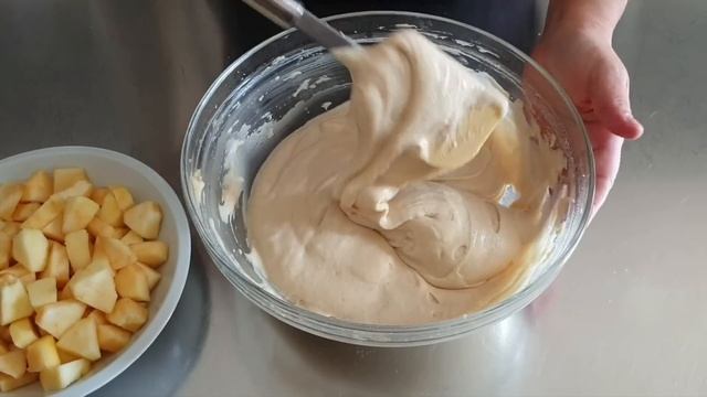 TORTA MELE RICOTTA E UVETTA🍎RITA CHEF | Se l'assaggi, non potrai più farne a meno. смотреть онлайн