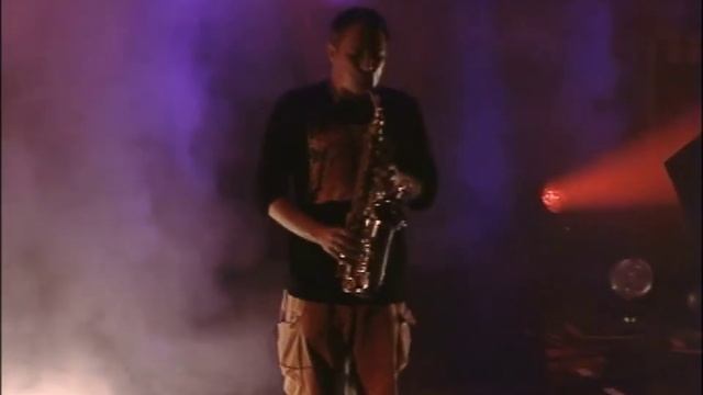 Laurent Garnier - The Man With The Red Face - Live смотреть онлайн