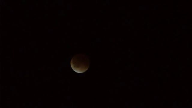 皆既月食 約100倍速 平成23年12月10~11日 смотреть онлайн
