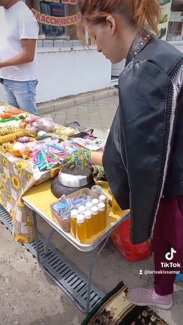 а вы нам кислородный отбеливатель и кипяток,вот тема,вечный очиститель за копейки. смотреть онлайн