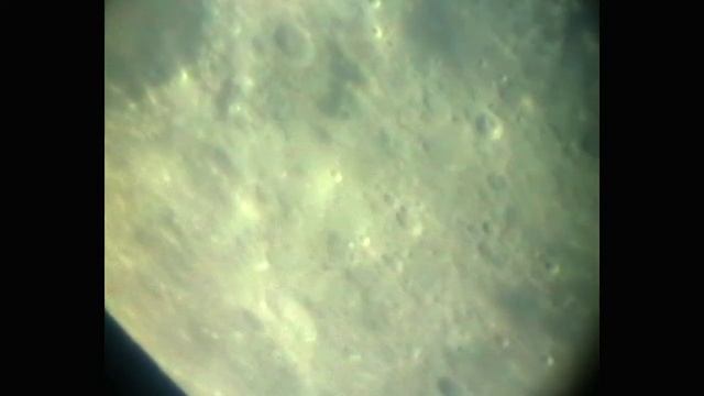 Луна, таинственная и загадочная. смотреть онлайн