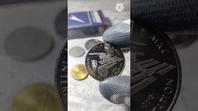 космос -монеты