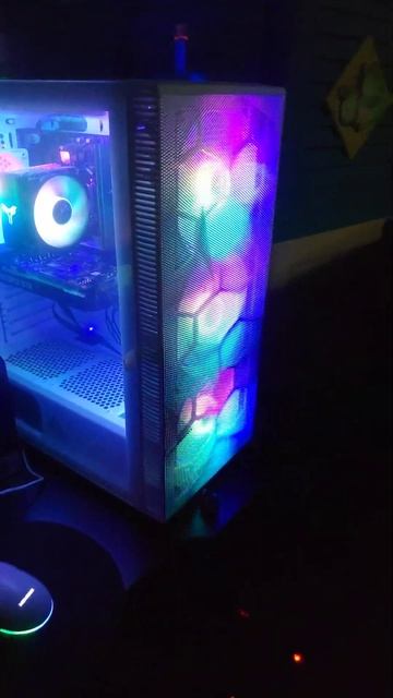 PC GAMING DAN MONITOR GOOGLE TV DGN CASING MONTECH X3, MANTAP GUYS.. смотреть онлайн