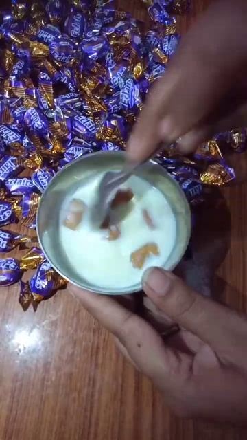 how to make Eclairs candy popsicle🤔😲at home//Eclairscandy ice cream #sort #virel #trending #icecrea смотреть онлайн