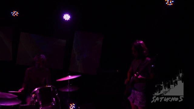 Hijo Asteroide - 03 - Saturno 5 смотреть онлайн