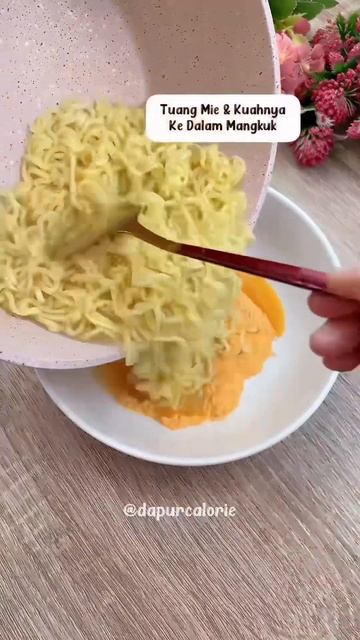 #menudiet #menudefisitkalori #menudietkalori #tipsdiet #dietvlog #menudietsehat #shorts смотреть онлайн