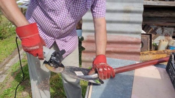 Как наточить лопату болгаркой | Samsung Galaxy S20fe 4K 60Fps Video Test