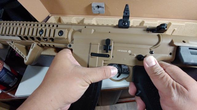 CROSMAN FULL AUTO SBR BBGUN