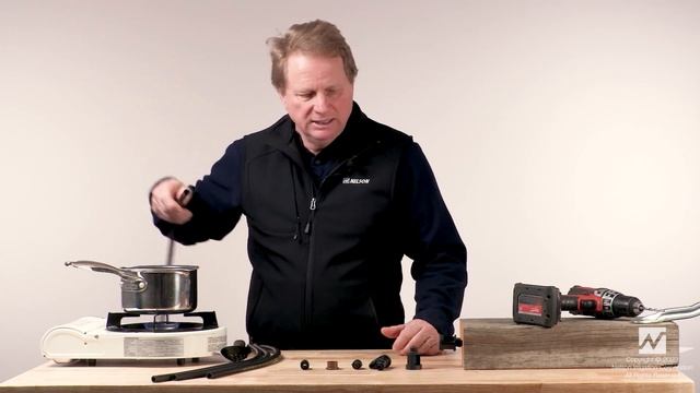 Building a Nelson Irrigation 10mm Tube/Stake Assembly смотреть онлайн