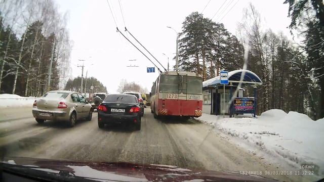 троллейбус постоит смотреть онлайн