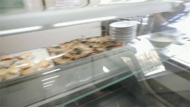 Выход в свет №8 смотреть онлайн