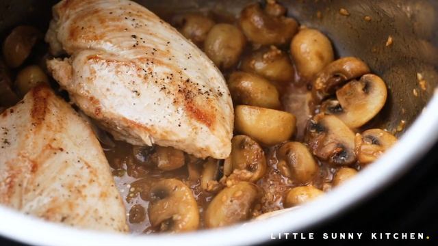Instant Pot Creamy Chicken With Mushrooms смотреть онлайн