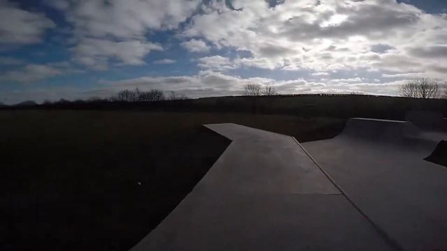 Deck and Annelease devizes skate park смотреть онлайн