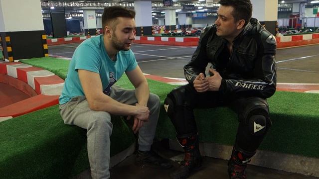 Мотоцикл против Картинга: Дима Седин ставит рекорд трека Forza и рассказывает, как научиться гонять смотреть онлайн