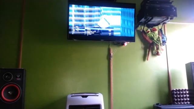 Tomb Raider Main theme and Transformers chapter -cerwin vega,klipsch,yamaha, onkyo,lg and xbox 360 смотреть онлайн