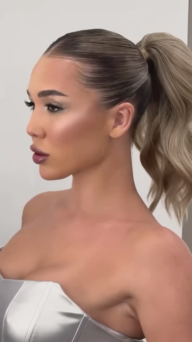 Стильная и простая прическа на выход #прическа #укладка #волосы #хвост