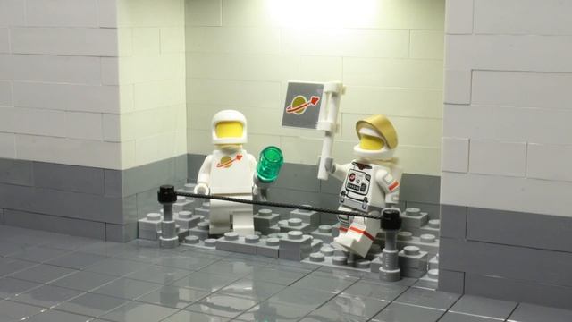 LEGO Space Centre - Astronaut Training | LEGO Stop Motion смотреть онлайн