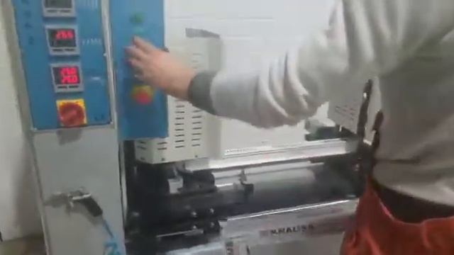 Двухголовочный сварочный станок Penmak (шов 0.2мм) смотреть онлайн