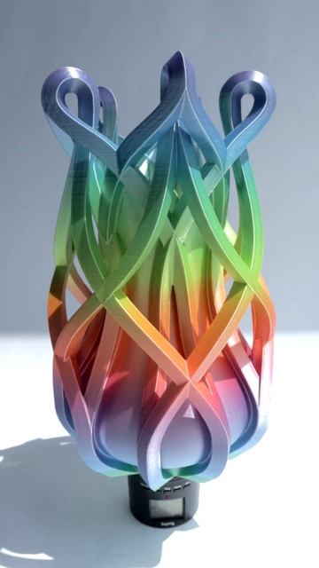 🌑 Невероятно красивая ваза на 3D принтере Creality K1 Max #3dprinting #Shorts Игорь Белецкий смотреть онлайн