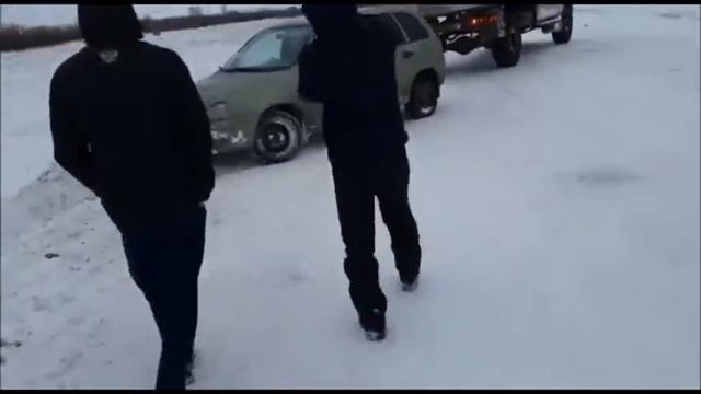 Тянем Калину из сугроба. смотреть онлайн