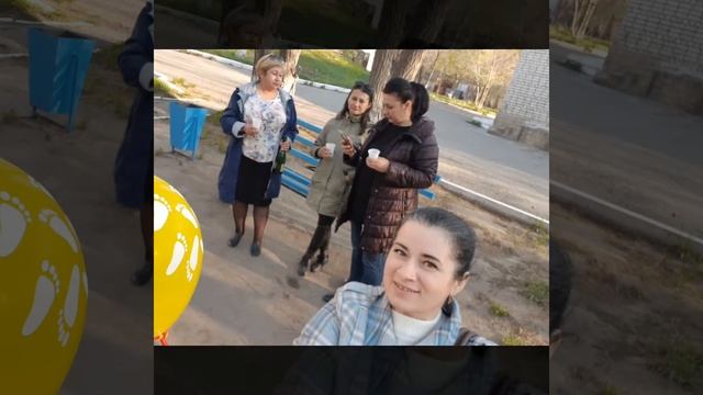 Сходили к Ольге в роддом. смотреть онлайн