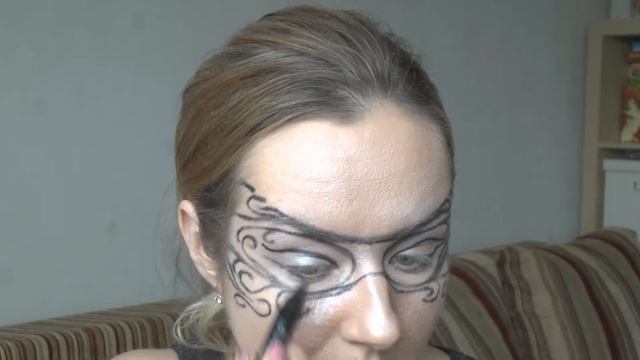 Бьюти битва Орифлэйм задание 4 футуристический макияж