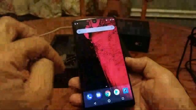 Live Streaming Essential Phone It's Finally Here смотреть онлайн