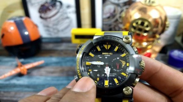 G-Shock Frogman MRG-BF1000E-1A9 includes rubber and titanium bands and is limited to 700 worldwide!