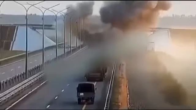 Удар ВКС России по колонне Вагнер в Ростове,секретное видео,во время беспорядков в России. смотреть онлайн