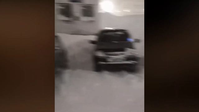 العاصفة الثلجية المهولة لا تزال تضرب نوريلسك في روسيا أطنان من الثلوج