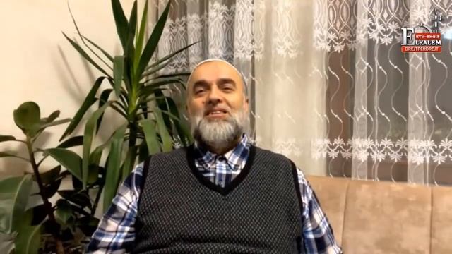 Roli i Davetit Hoxhë Mazllam Mazllami смотреть онлайн