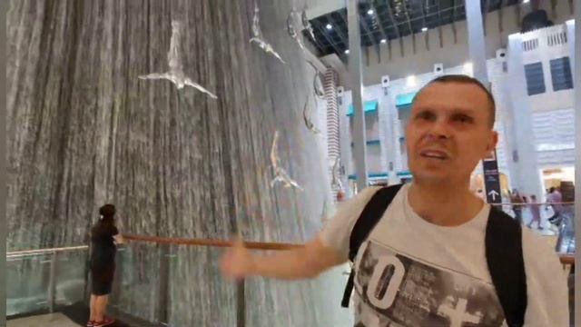 Дубай.Перші враження. Метро, мол, шоу фонтанів, Бурж Халифа, пляж JBR. (частина перша) смотреть онлайн