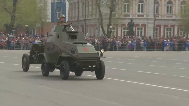 Торжественное шествие в честь Дня Победы-2024 в Иркутске смотреть онлайн