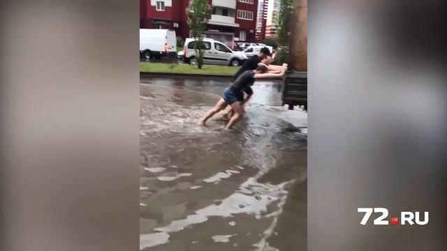 Июньская гроза в Тюмени смотреть онлайн