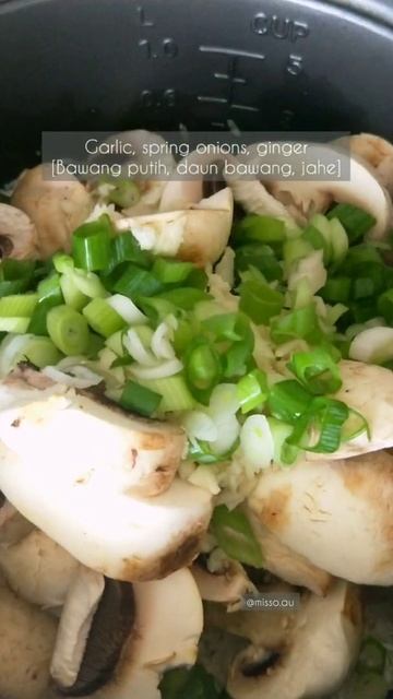 EASY Rice Cooker Mushroom Rice #Shorts