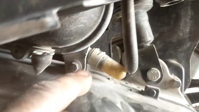 TVS Jupiter Air Filter Clean смотреть онлайн