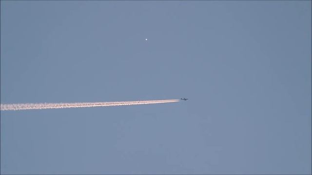 Mercury-Jupiter conjunction and Venus with airplanes смотреть онлайн
