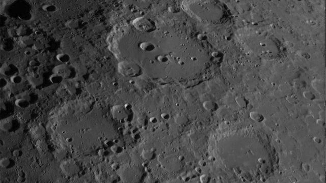 Splendeur Lunaire смотреть онлайн