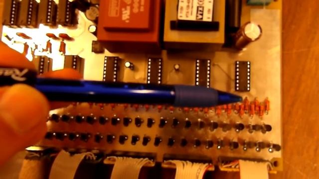 Nixie tube clock IN-12 смотреть онлайн
