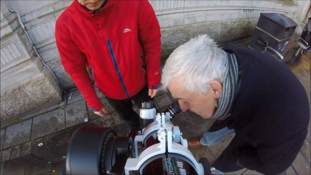 Sidewalk astronomy in Wimbledon (London) смотреть онлайн