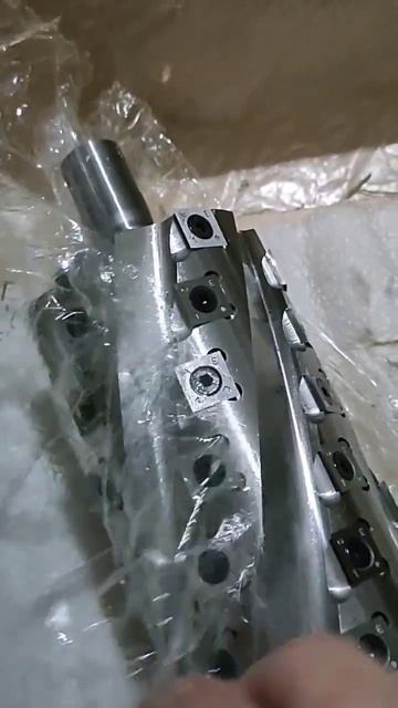 ✅ Строгальный вал Helical с пильным узлом. #woodworking #diy #helical #tool #изготовлениемебели смотреть онлайн