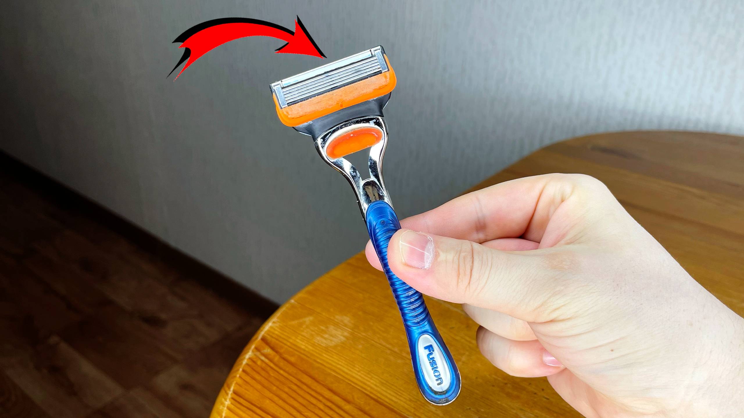 ПОЛЕВОЙ МЕТОД ЗАТОЧКИ ЛЕЗВИЙ у бритвы Gillette Fusion с помощью обычной... смотреть онлайн