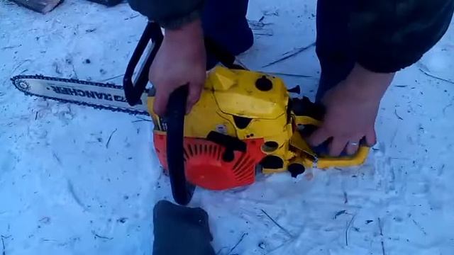 Заправка пилы ,распилка дров !Пришло тепло ! смотреть онлайн