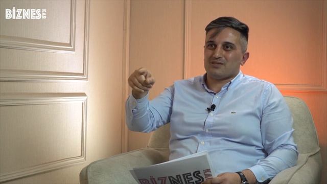 8 ölkədə 30-dan çox şirkətin rəhbəri | Turan Özbahçeci | BIZNESKAR смотреть онлайн