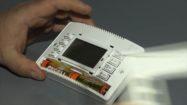 BS-813 Προγραμματιζόμενος Ηλεκτρονικός Θερμοστάτης Χώρου смотреть онлайн