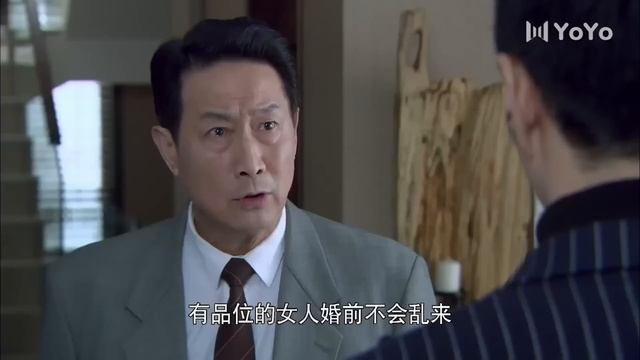 渣男為了和小三結婚，竟逼迫妻子跟自己離婚！ 【中國電視劇 Chinese Drama】