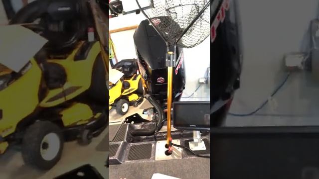 Triton 206 Allure - Trolling set up / stern of boat смотреть онлайн