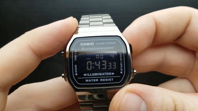 Casio A-168 - Setting time and date tutorial смотреть онлайн