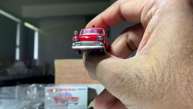 TOMICA LIMITED VINTAGE NEO : PRINCE SKYLINE 1900DX 1:64 Scale Diecast Model смотреть онлайн
